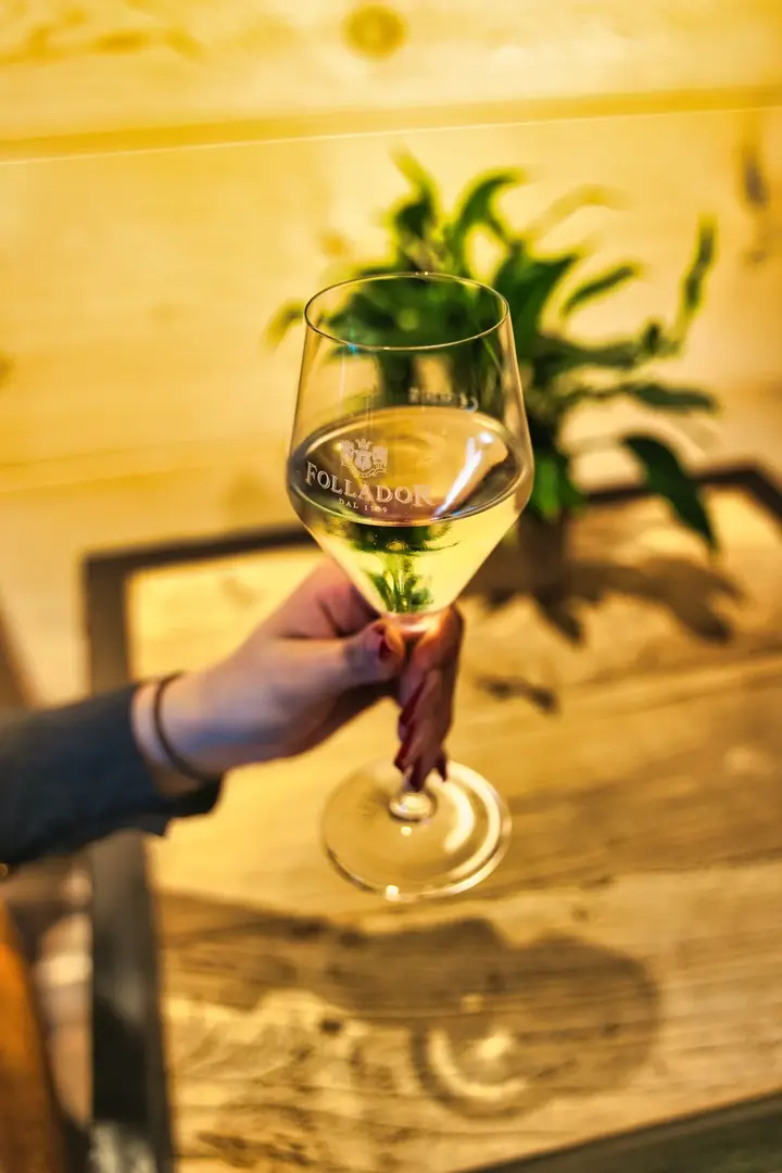 Aperitif Bar, lobby bar Le Scandale v centru Zakopaného