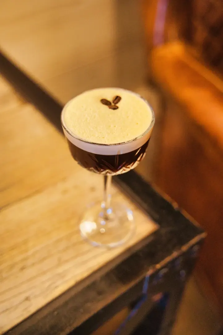 Aperitif Bar, lobby bar Le Scandale v centru Zakopaného