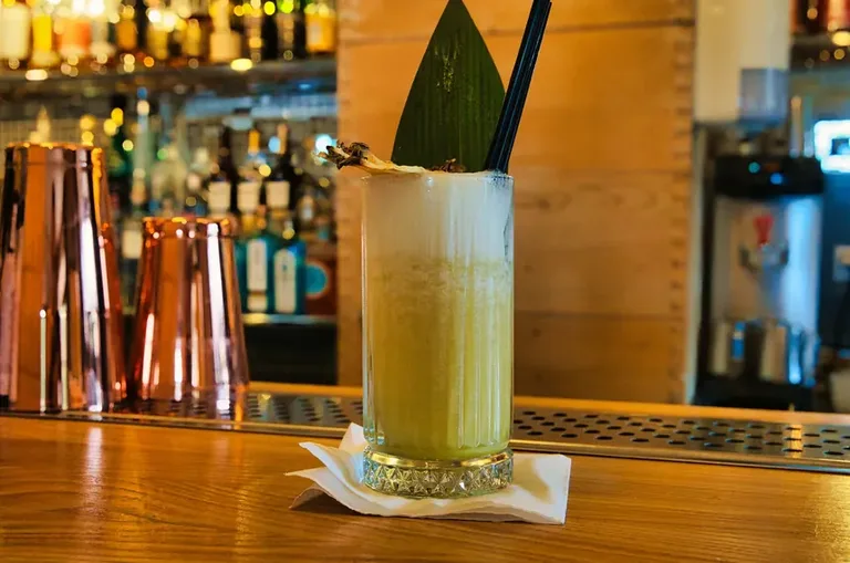 Aperitif Bar, lobby bar Le Scandale v centru Zakopaného