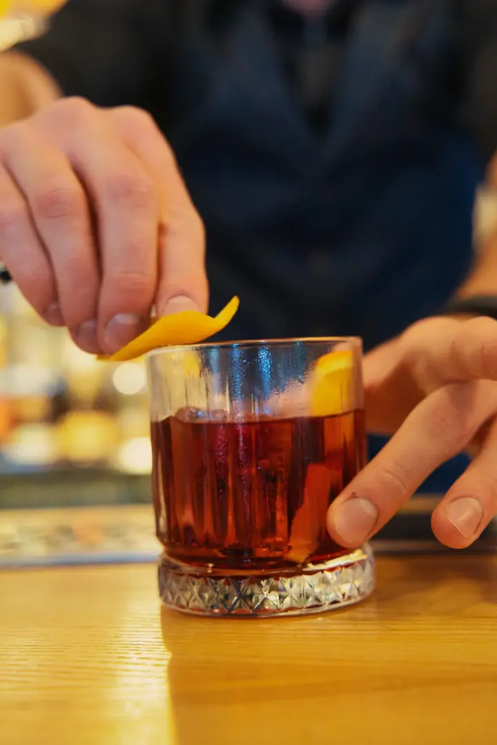 Aperitif Bar, lobby bar Le Scandale v centru Zakopaného